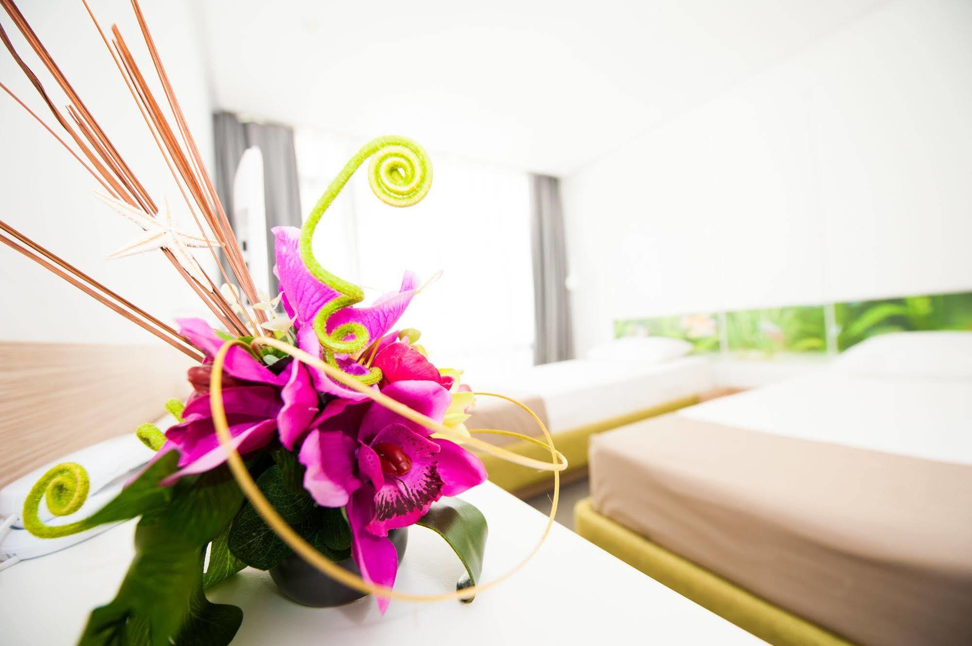 Hotel Melodia Венус Екстер'єр фото